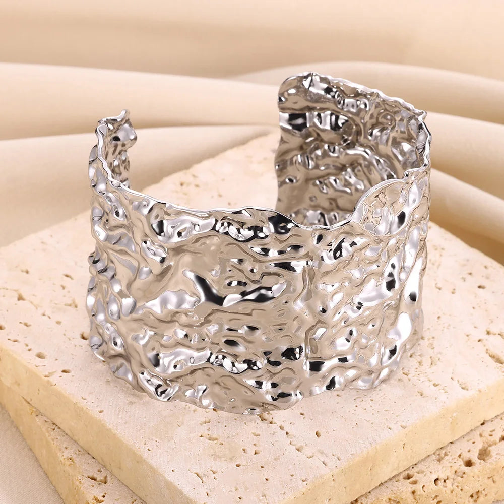Stainless Steel Wide Bangles for Women Luxury Gold Color Chunky Flower Cuff Bangle Bracelet femme Vintage Wedding Jewelry Gifts