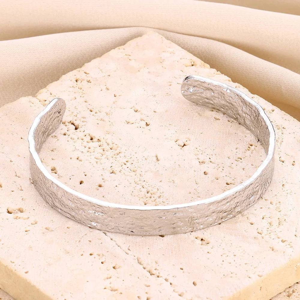 Stainless Steel Wide Bangles for Women Luxury Gold Color Chunky Flower Cuff Bangle Bracelet femme Vintage Wedding Jewelry Gifts